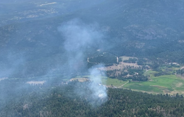 Darke Creek Wildfire Held Near Summerland Darke Creek Wildfire Held Near Summerland